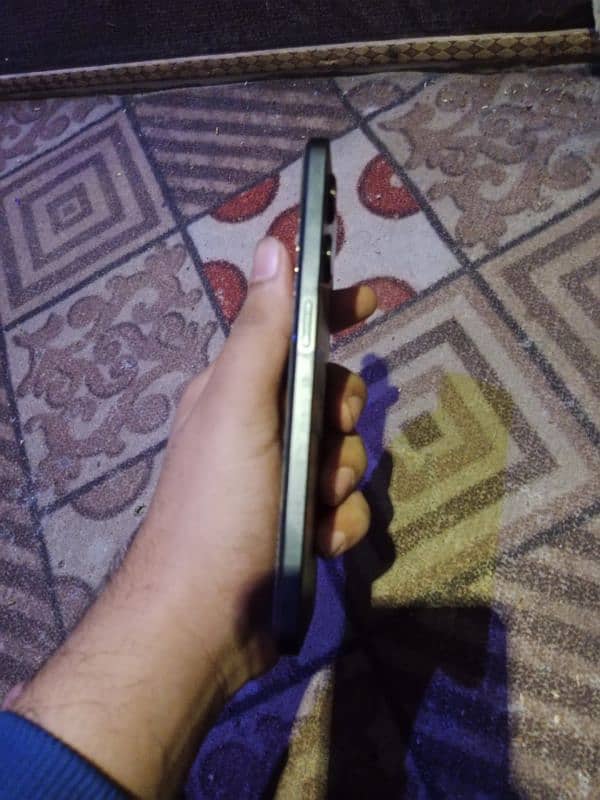 10/10 oppo f21 pro 5g all okay box charger sb ha 2