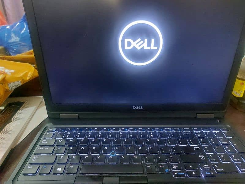 DELL LATITUDE 5590 0