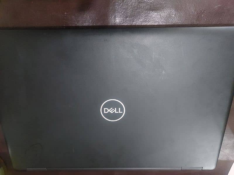 DELL LATITUDE 5590 8