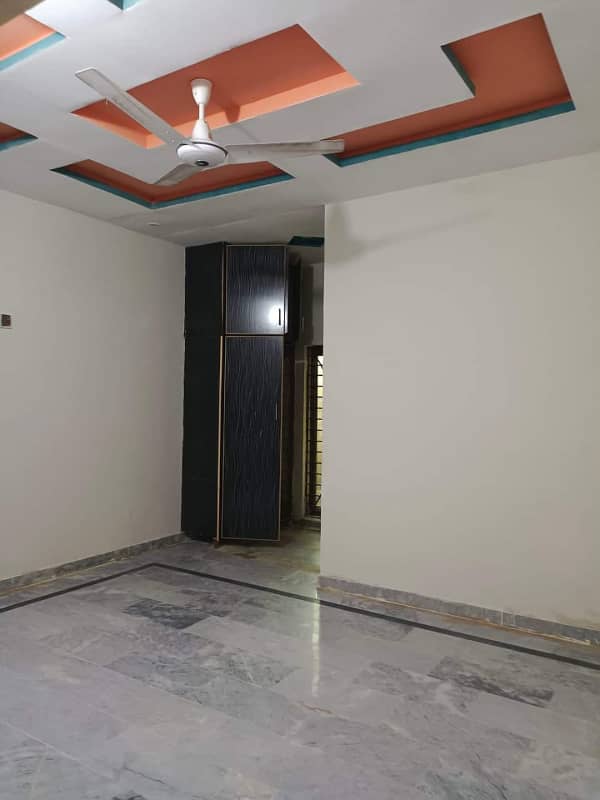 1 kanal very beautiful hot location ground floor for rent available 0