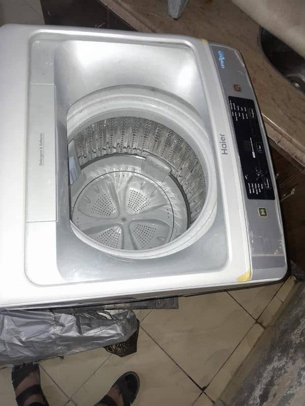 Haier Automatic washing machine model # HMW90-1789 8