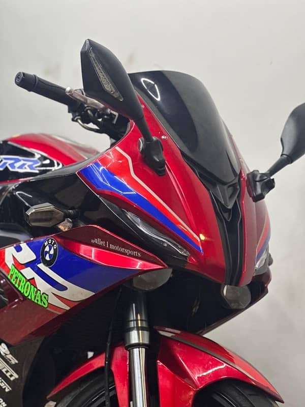 bmwS1000RR Replica 1