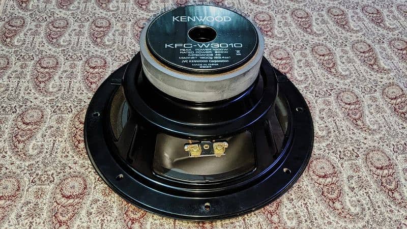 ORIGINAL KENWOOD { 3010 } WOOFER { CAR SOUND SYSTEM SPEAKER AMPLIFIER 1