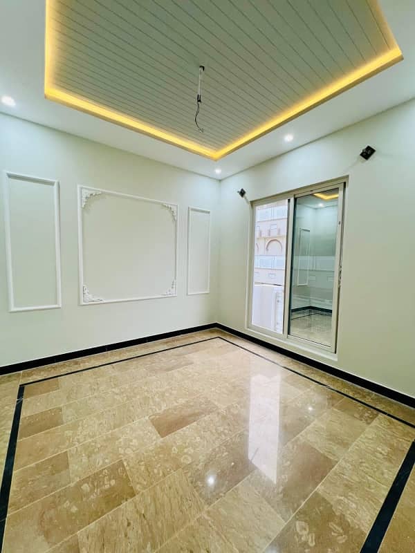 Prime Location House Of 5 Marla Is Available For Sale In Arbab Sabz Ali Khan Town Executive Lodges 31