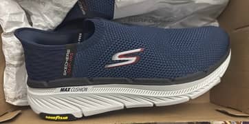 Skechers