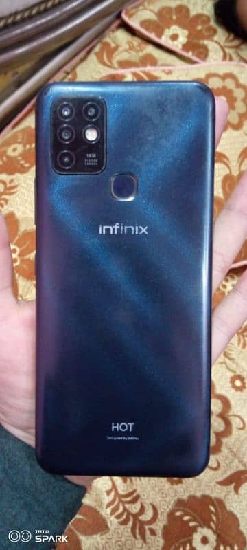 INFINIX HOT 10 WITH (BOX ONLY) 2