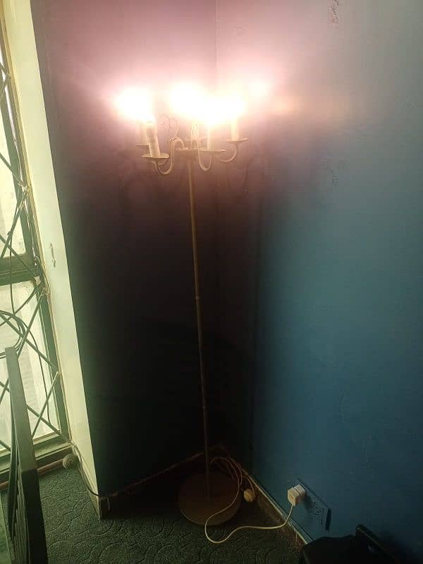 floor lamp 3