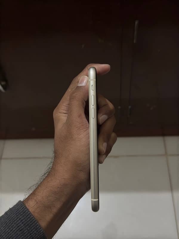 Iphone 11 128gb Pta approved 4