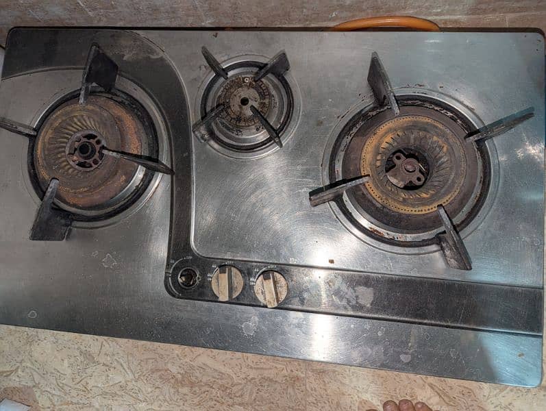 stove saaf condition on ha 5k fnf last ha auto ignition wala ha 0