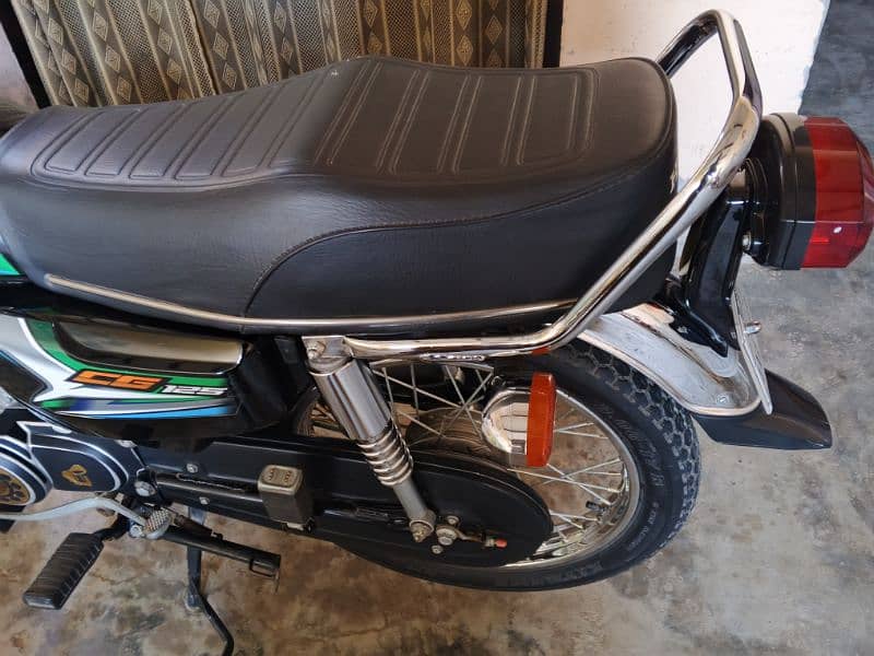 Honda 125 6