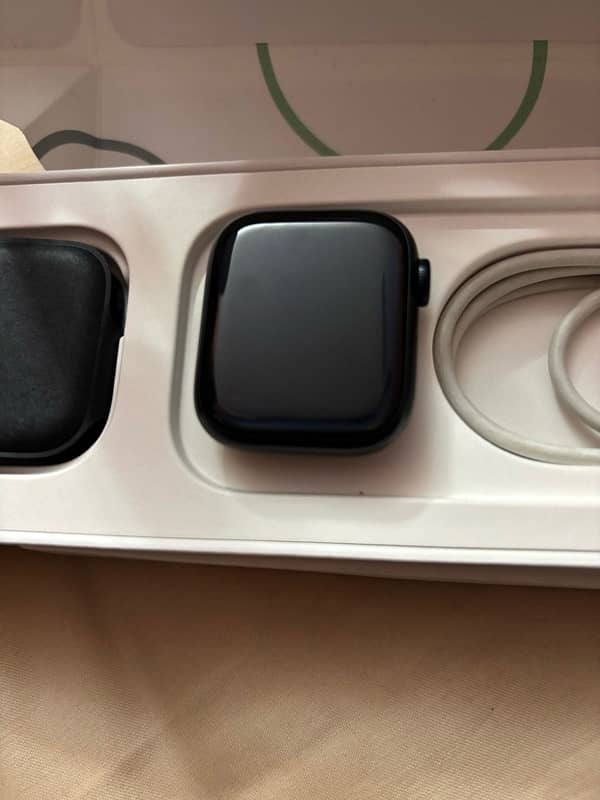 Apple Watch Series 8 41mm Midnight Black 5