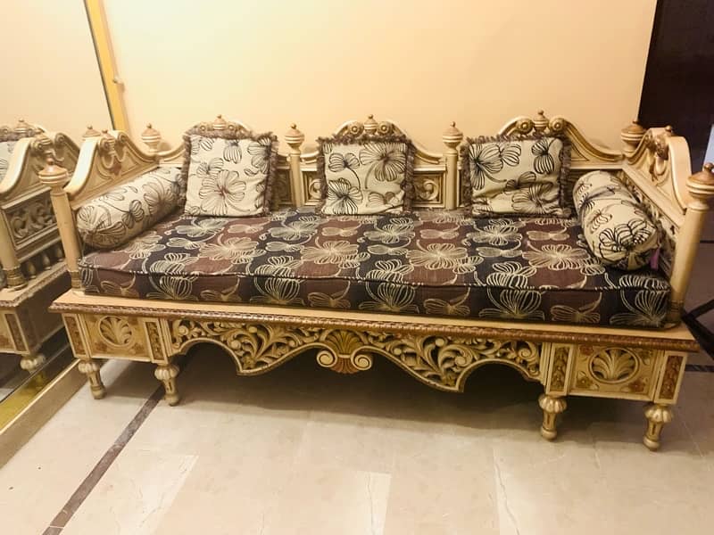 3 seater deco work sofaa 2