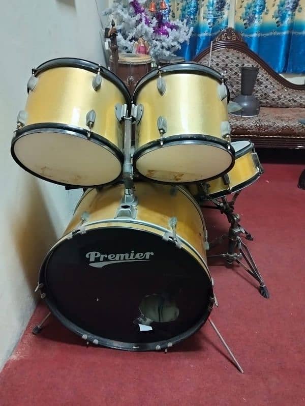 5 pcs drumset . . 03436577732whatsapp 0