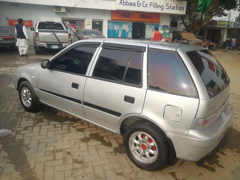 Suzuki Cultus VXR 2001 1