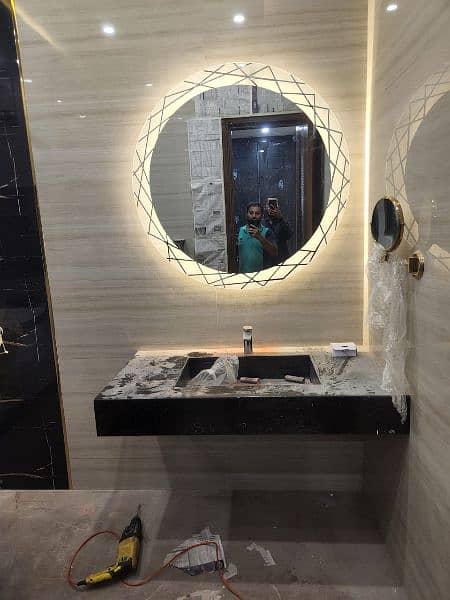 VANITY LIGHT  MIRROR 8