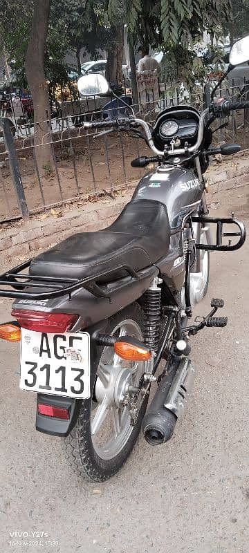 Suzuki gd 110s urgent for sale in very good and original condition 2