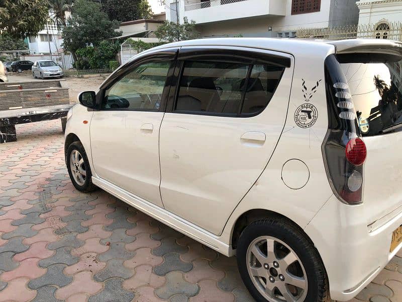 Daihatsu Mira 2012 4