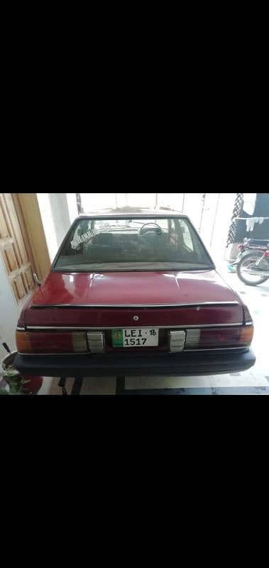 Nissan Sunny 1985 4