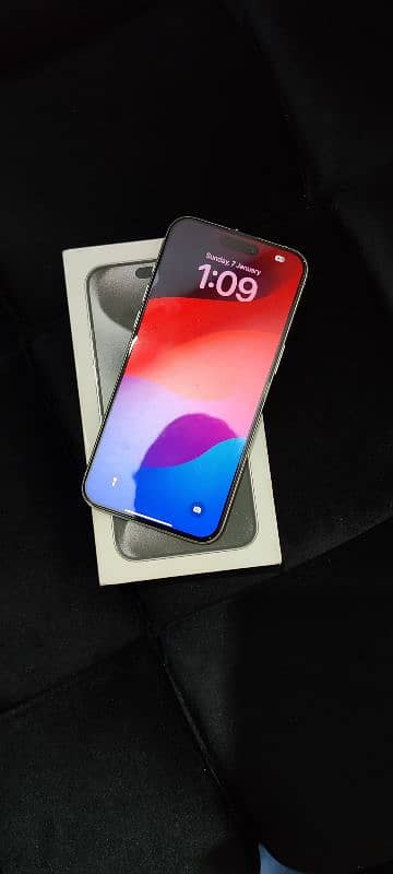 Iphone 15 Pro Max 256Gb J. v 99% Condition Like Brand New 3