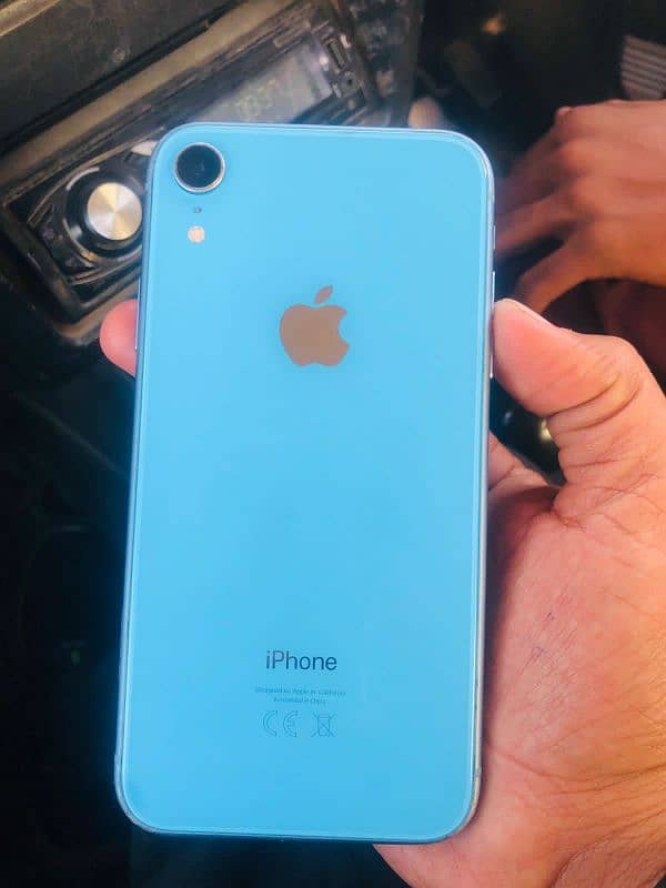 iphone XR 128gb still sim working jazz 1