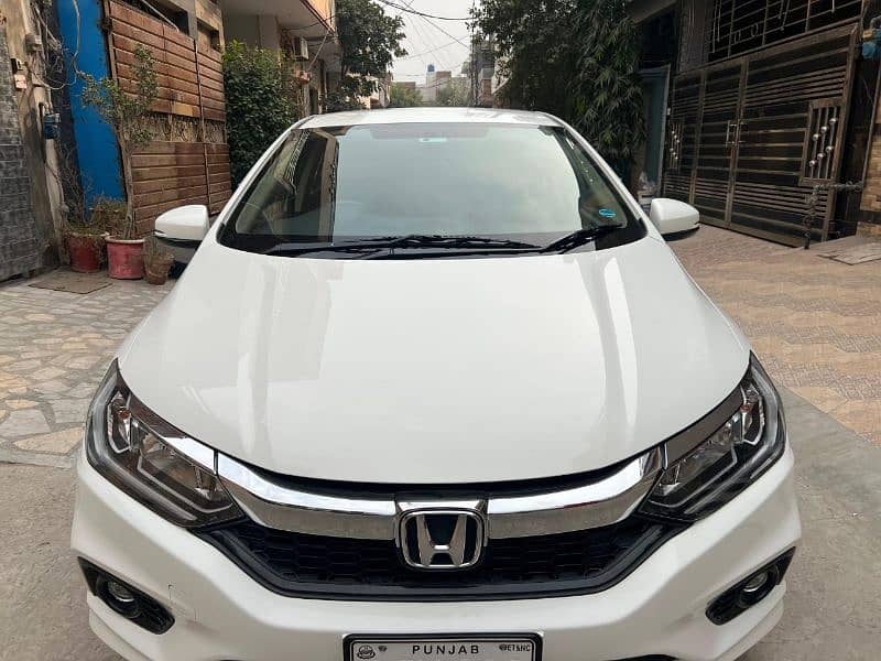 Honda City Aspire 1.5CVt total genuine 12