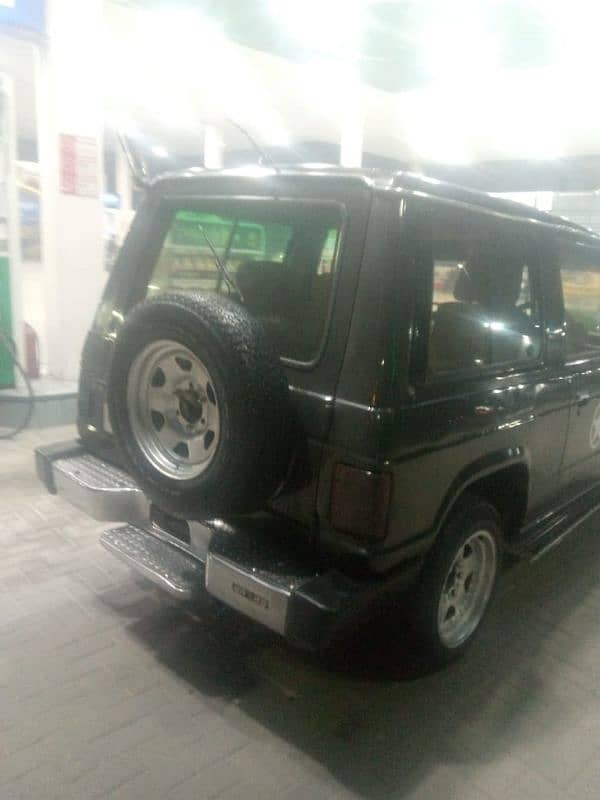 Pajero 3 Door For Sale in Lahore | Jeep For Sale in Lahore 2