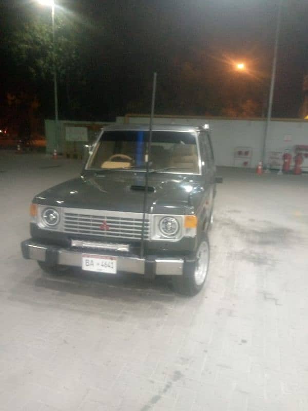 Pajero 3 Door For Sale in Lahore | Jeep For Sale in Lahore 3