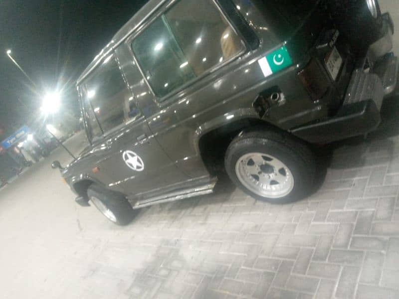 Pajero 3 Door For Sale in Lahore | Jeep For Sale in Lahore 5