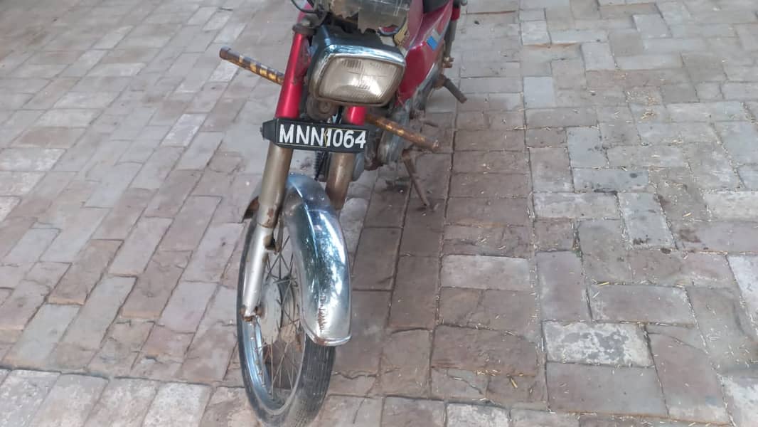 Honda CD 70 1989 3