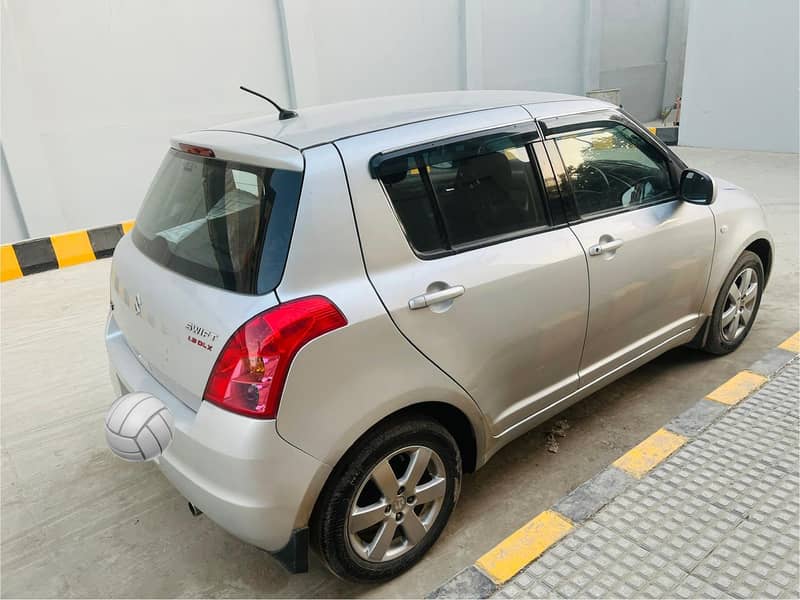 Suzuki Swift 2016 DLX 1.3 0