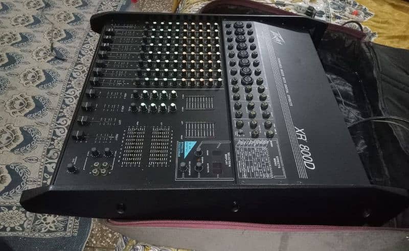 peavey XR 800D 2