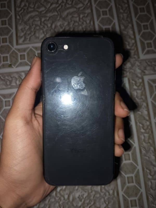 iphone 8 64gb non-pta in black colour 1