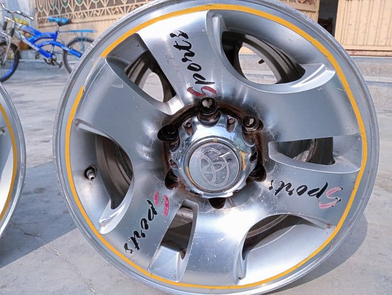 Toyota Hiace Alloy Rims 3