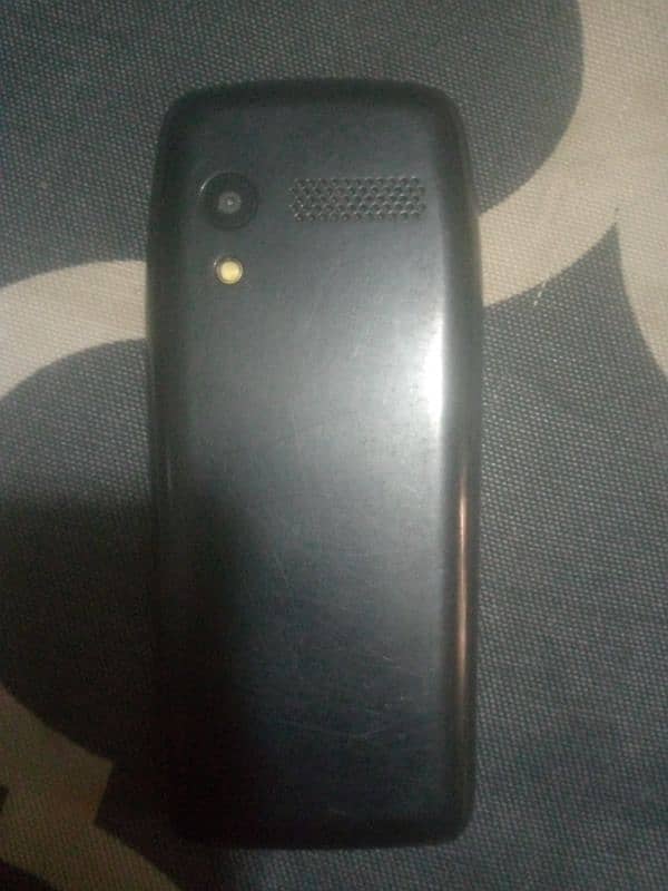 itel phone with box 1