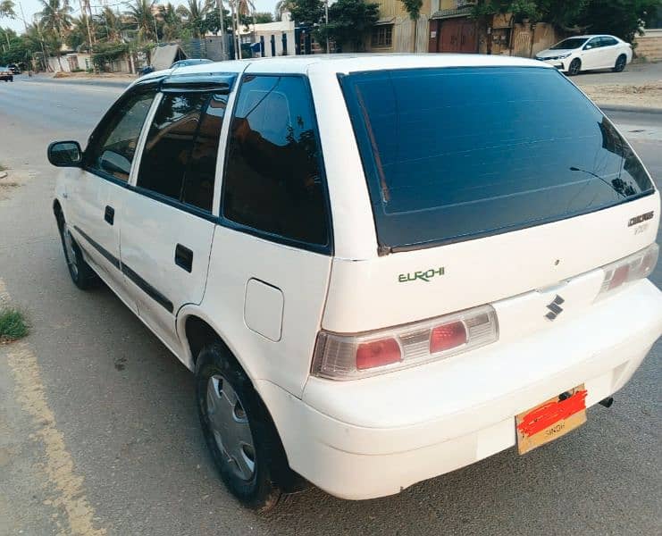 Suzuki Cultus Vxri Model 2013 in Excellent Condition 3