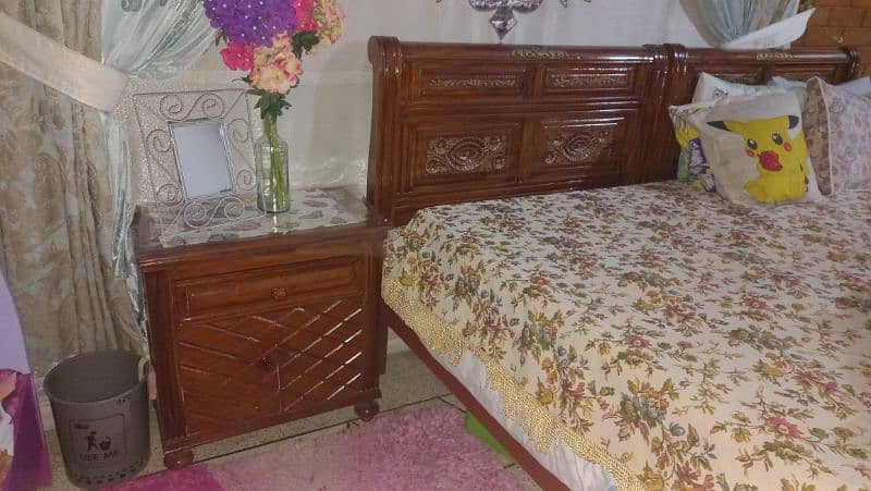 Two New Single Sheesham Wood Solid Beds with side tables 2