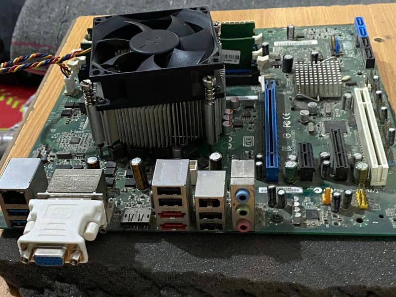 Dell 2nd gen motherboard with processor and ram 2