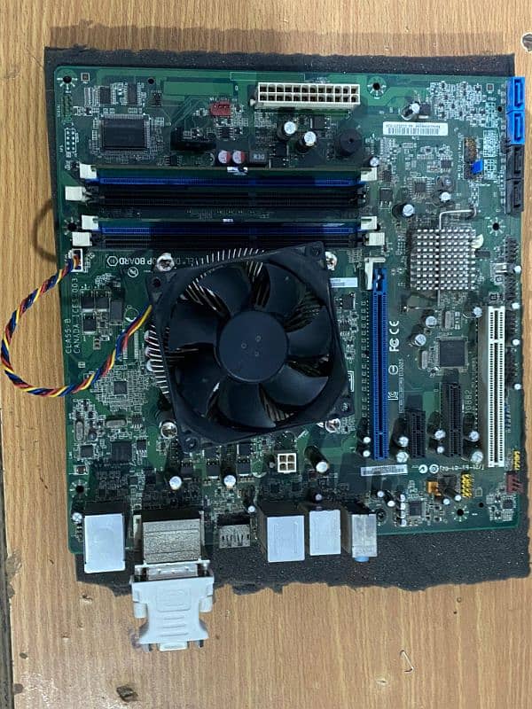 Dell 2nd gen motherboard with processor and ram 4