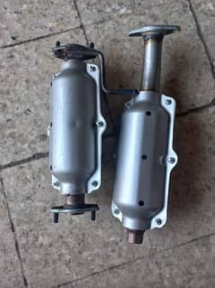 Mehran Prius Civic Prado Mercedes Honda Altis City Catalytic Silencer