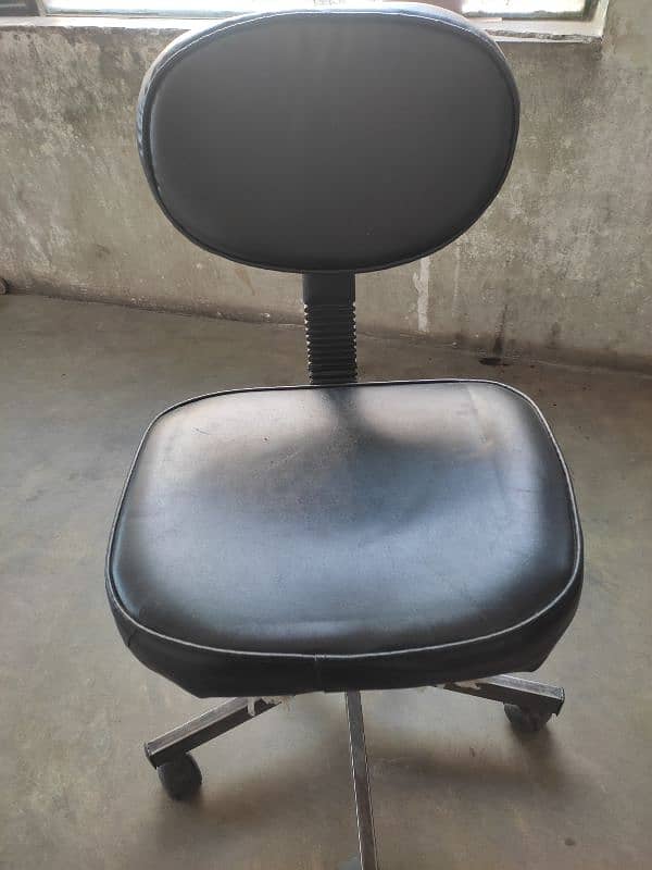 office /study chair 1