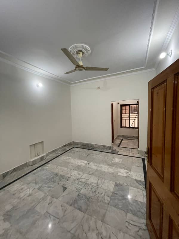 10 Marla Basement Portion Is Available For Rent In G 13 Islamabad 6