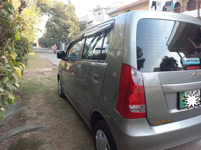 Suzuki Wagon R 2014 5