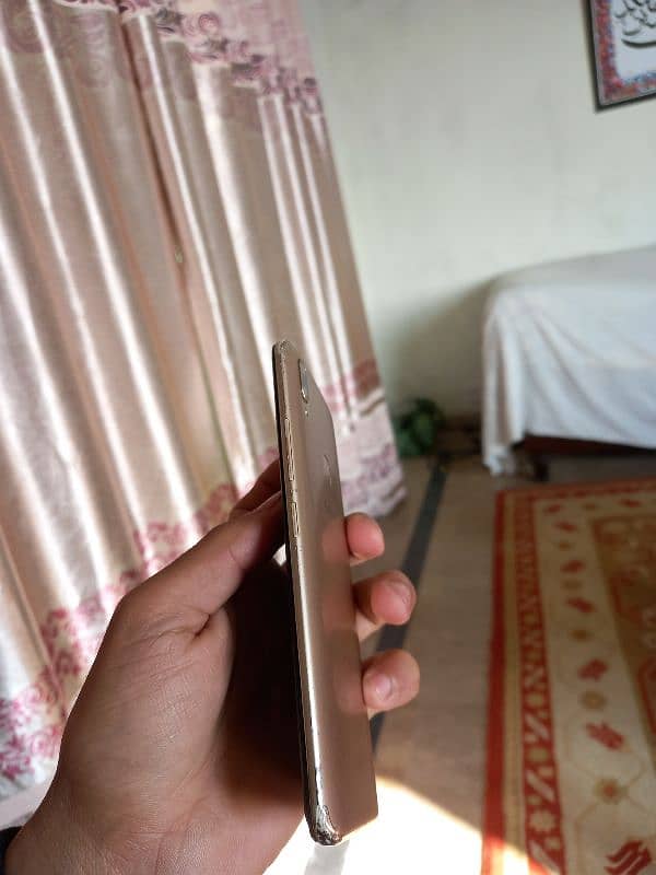 Vivo V9 in Good condition 1