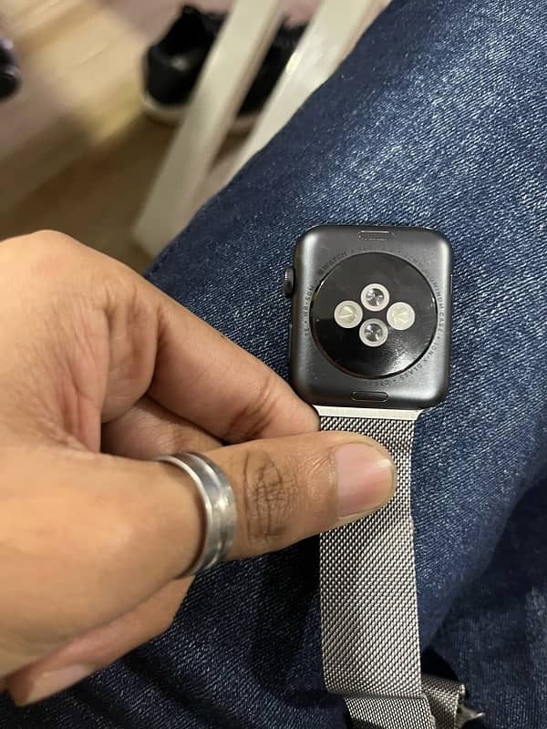 Apple watch series 3 42mm 6