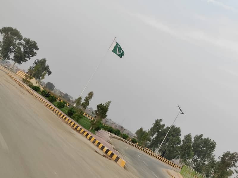 Own A Prime Location Residential Plot In 10 Marla Lahore 6