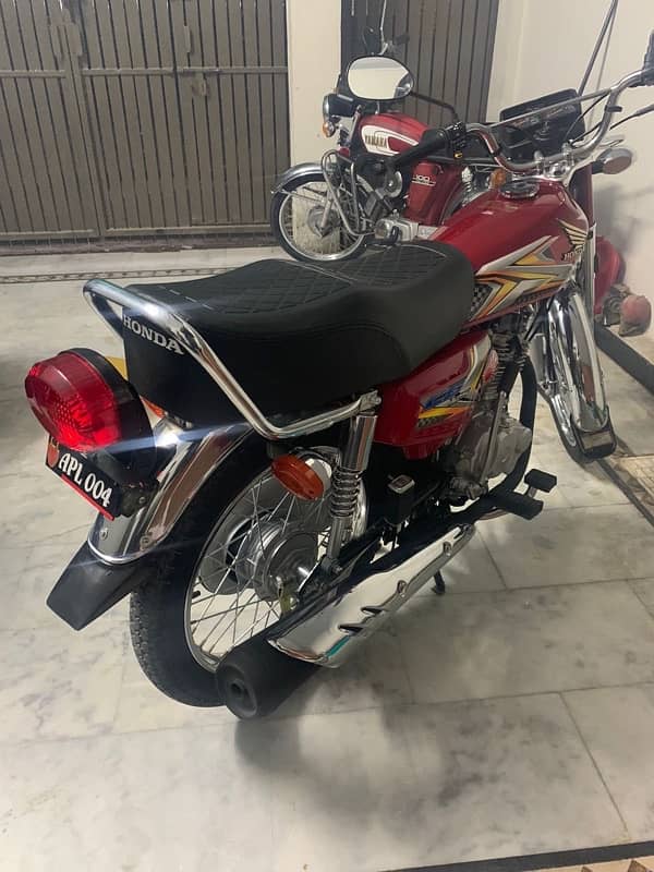 Honda 125 2025 4