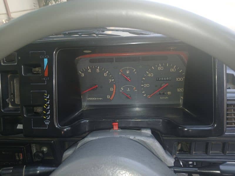 Suzuki Mehran VX 2000 5