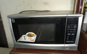 Pell microwave oven with grill function