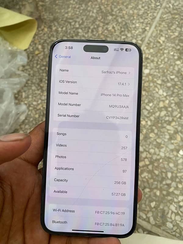 I phone 14 pro max 256gb deep black 7