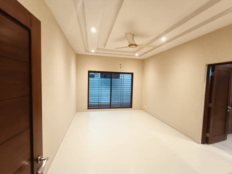 1 Kanal Luxurious Designer Bungalow Available For Rent At Prime Location Of DHA Phase 4 Block AA Lahore 14